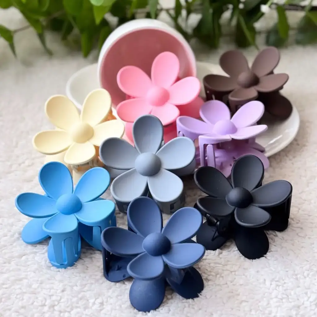 Matte Small Flower Claw Clips